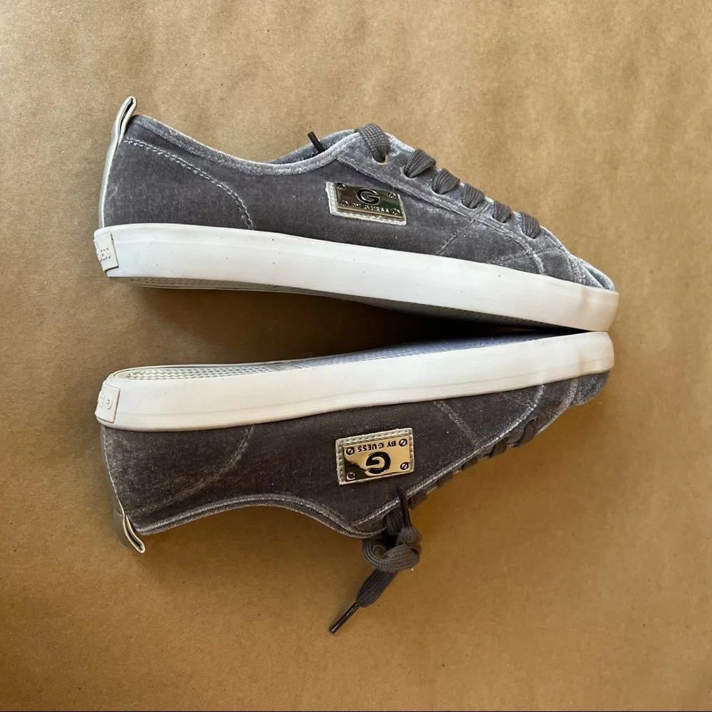 Guess Mallory Velvet Sneakers Size 7.5